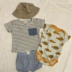 EUC Blue rooster fish print onesie & stripe short set with kaki bucket hat 3/6mo